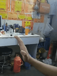 评测|“第一次和游戏CP奔现，结果她穿成这样”这速度是不是太快了？