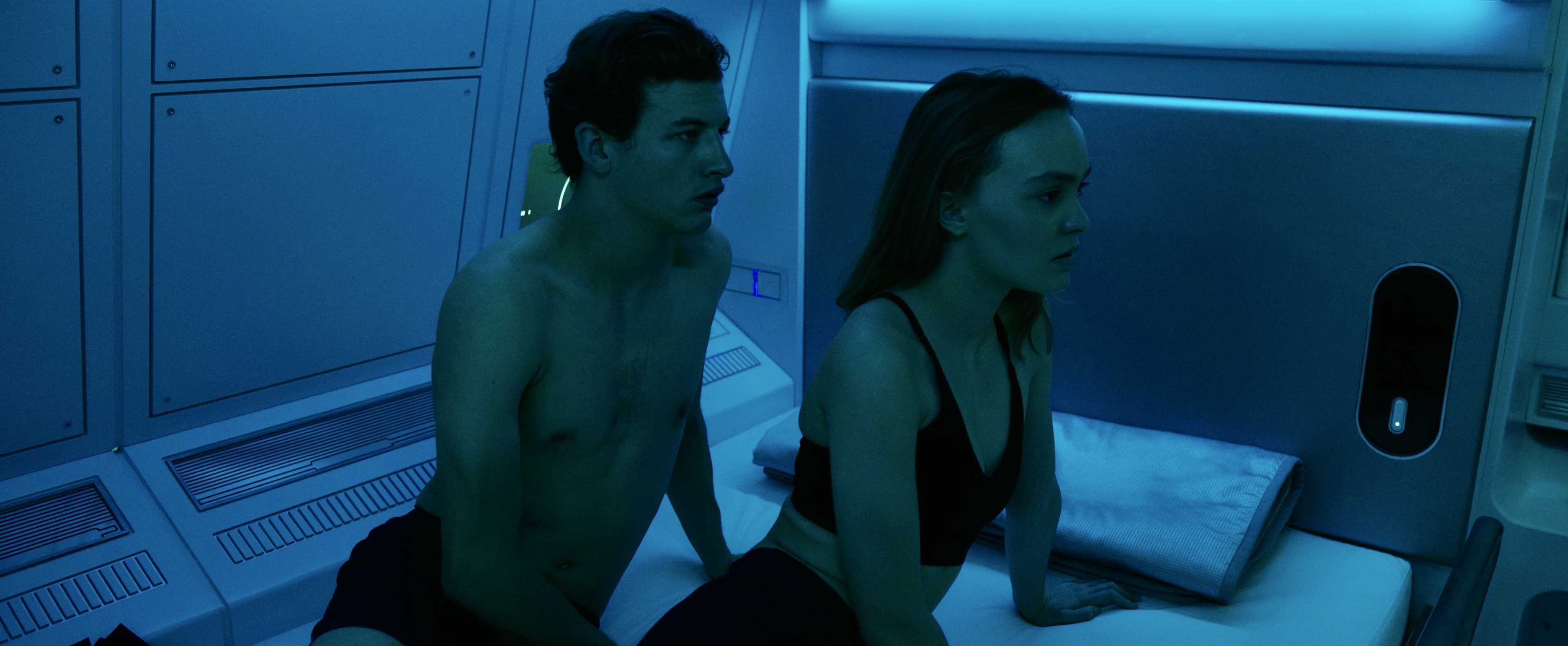 太空异旅 《太空异旅》：杰克船长女儿主演，为了人类生存，前往太空繁殖！