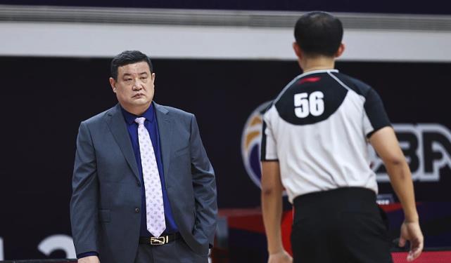 浙江男籃|CCTV5+直播！山東戰(zhàn)浙江兇多吉少，宮魯鳴支招，徐長鎖死磕到底