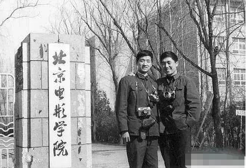 张艺谋|女学生娱圈“夺权”记：不是时代选择了陈婷，而是她读懂了张艺谋