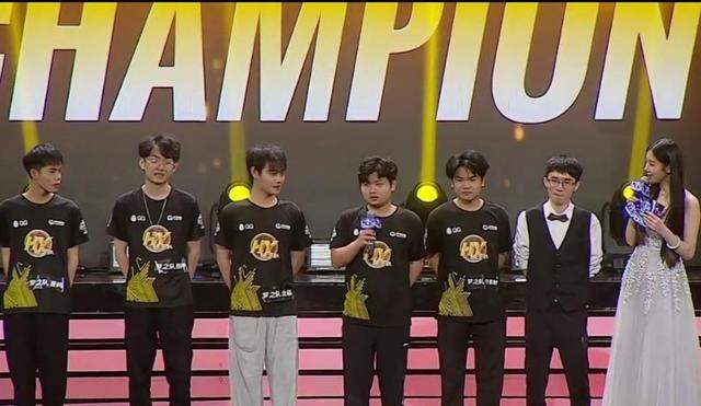 虎牙|五大平台联合举办王者主播联赛，梦之队TUT冤家聚头！