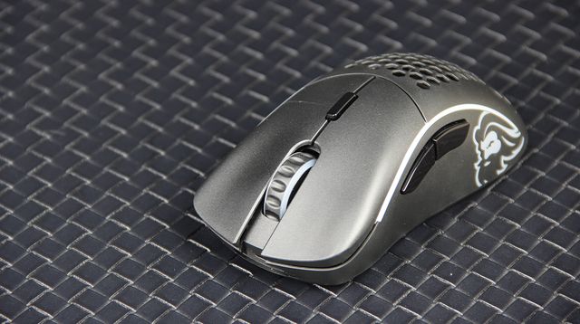 亚马逊|Glorious Model D Wireless体验:轻巧的右手无线游戏利器
