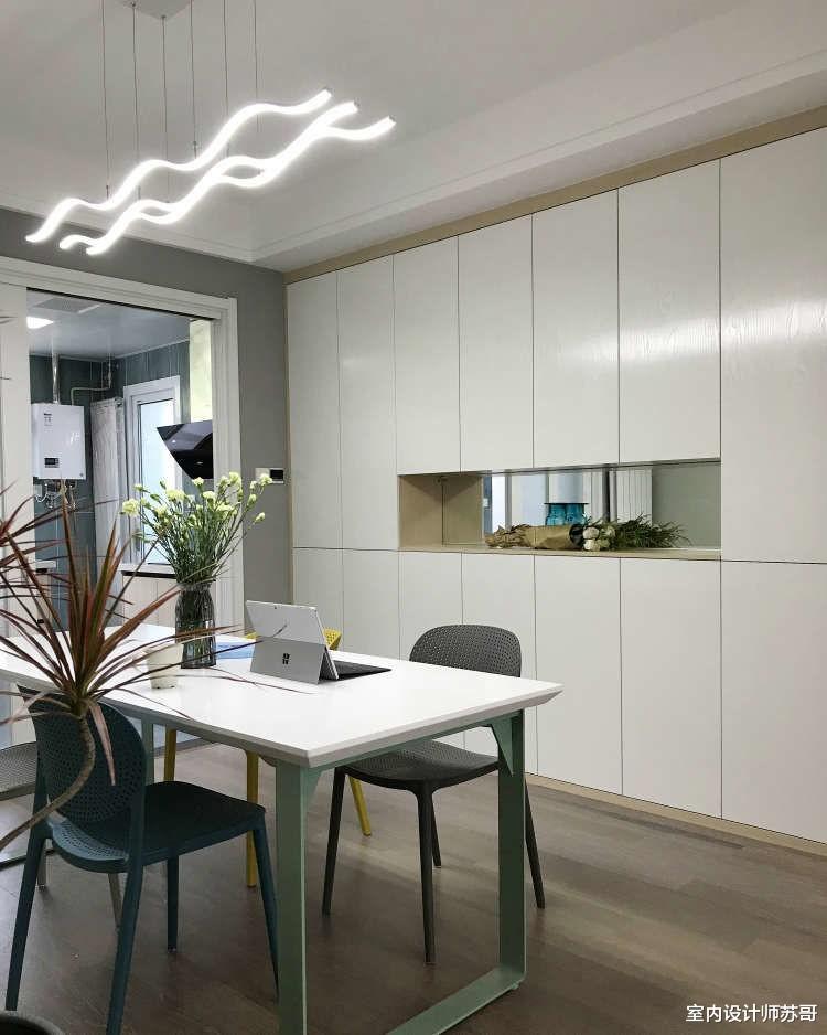 用北欧风重塑三居室,用绿色做点缀,展现出生活的新意和浪漫