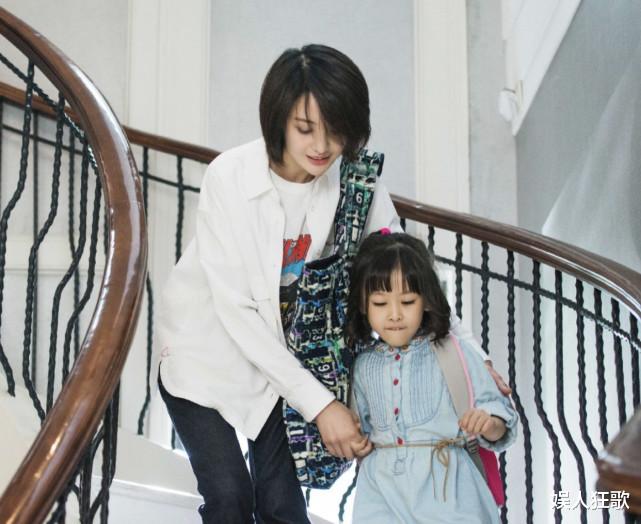 吴亦凡|乱了！吴亦凡事件正发酵，郑爽却突然发长文道歉：请给我一个机会