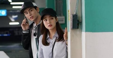 张哲瀚|张哲瀚三部待播剧，都积压已久，有一部还是本色出演