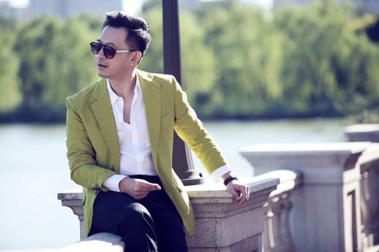 黄海波|她不顾家人反对，嫁给刚出狱的黄海波并生下孩子，如今直言很后悔