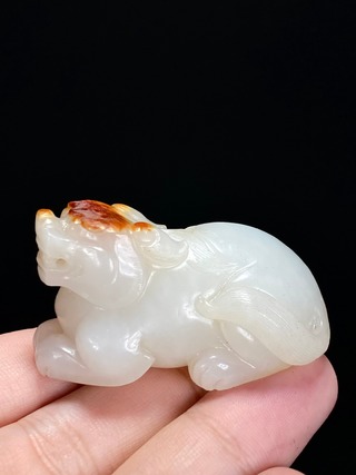 |留皮 白玉 瑞兽 把件 挂件