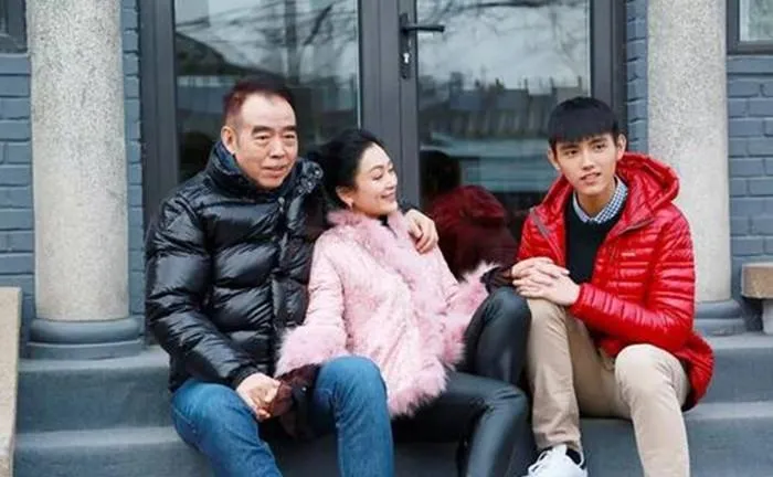 陈飞宇|他的顶流梦碎了？