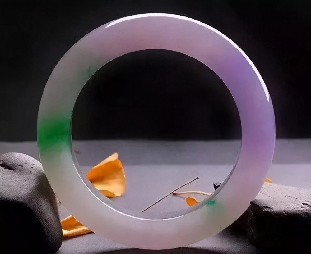 |翡翠的飘花飘色各有深意,不同位置还不许乱用,你能分得清吗?