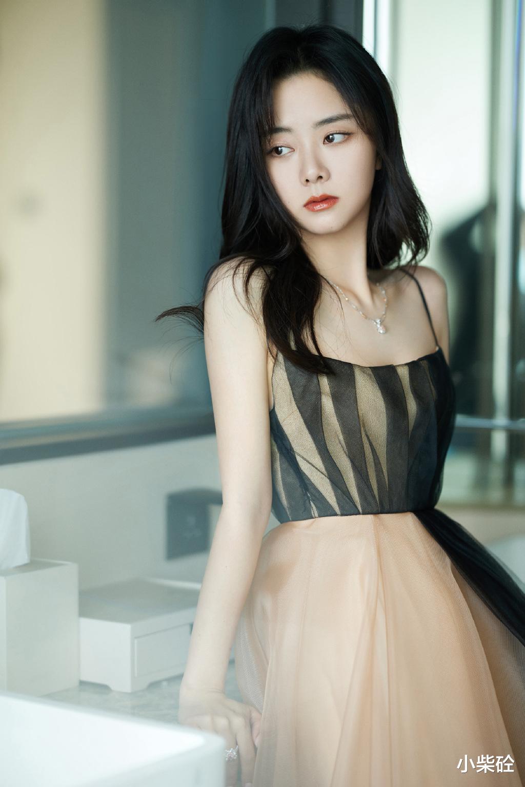 谭松韵|娱乐圈路最没有存在感的女星——谭松韵