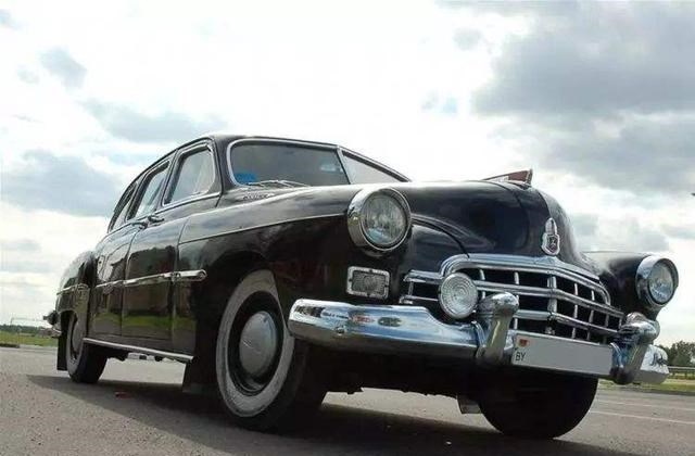 苏联|4名苏联外交官被劫,10名克格勃大战武装分子,跪地求饶也不放过