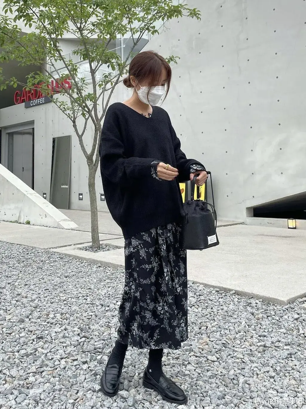 Liya的种草手记 大毛衣 + 半裙，太洋气