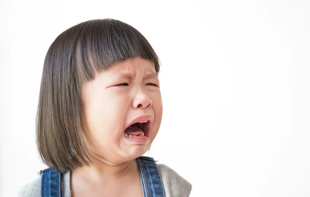 笑看人生和平最真|孩子发脾气哄不好怎么办？这3点跟着做就行！