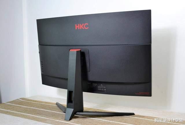 显示器|HKC SG32QC显示器，144Hz高刷搭配高清，骨灰级电竞迷都爱的好物