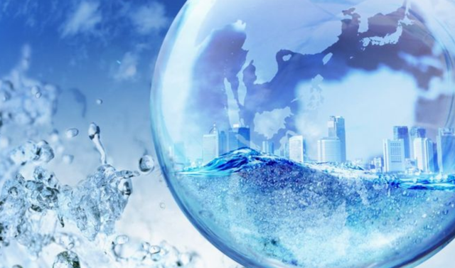 地球上的水44亿年都不会过期，为何被装入瓶子后很快就会过期？