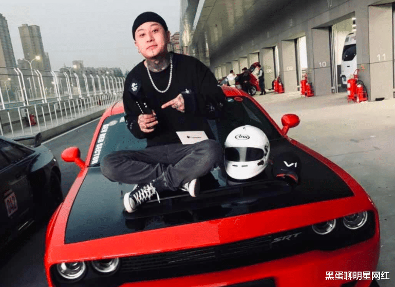 马洪涛|辛巴力挺老方丈，强势碾压马洪涛、老狗，助其拿下脱口秀赛道冠军