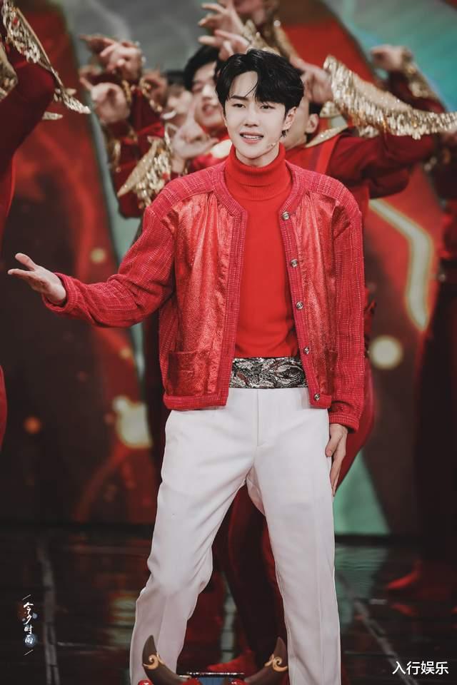 春晚|倪妮绝了!春晚明星都好靓,女星好美好养眼,男星又帅又有男人味