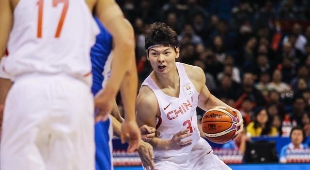 宓孤林|能不能紧张点?特别是防守端,MVP和他的大鲨鱼