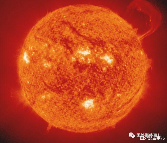 恐龙 女子自称去过6000年，拿出一样物品作为证据，称人类文明将被摧毁