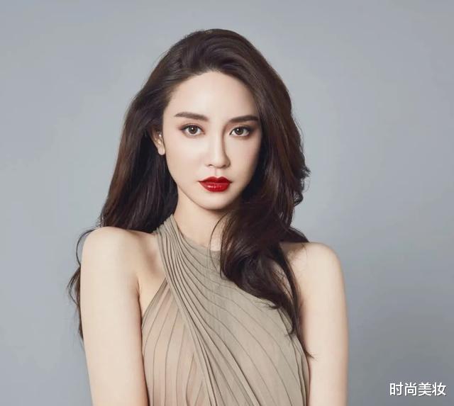 时尚美妆|毛戈平这是什么化妆术?把张大奕化成“高级脸”,拍照都不用P了
