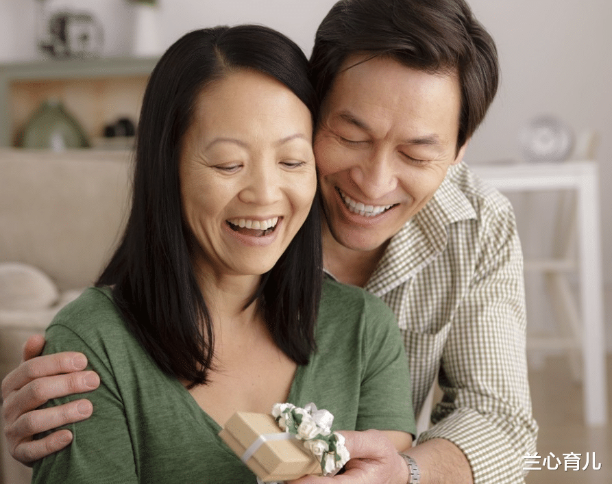 兰心育儿|首批“丁克夫妻”已经退休，没有孩子的晚年，他们后悔吗？