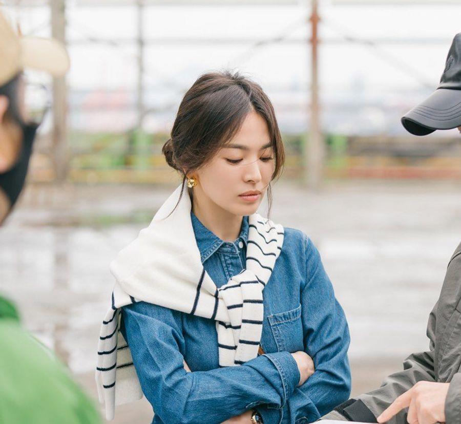 金素妍|金素妍、宋慧乔、李荷妮、李帝勋竞争2021年SBS演技大赏，谁赢？