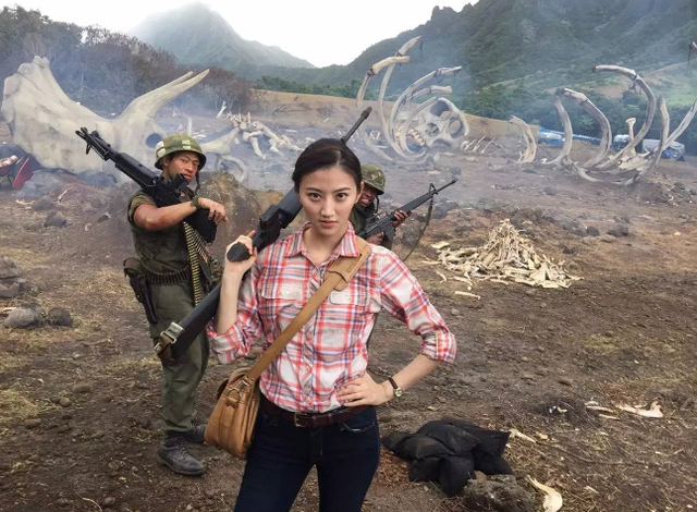 景甜|出道15年，半个娱乐圈都没捧红她，却被这一个“穷”剧组捧红了