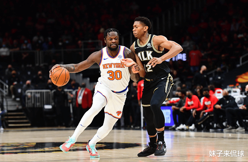 季后赛|首轮季后赛！打没身价的5位球员，一人退步很大，一人被湖人痛恨