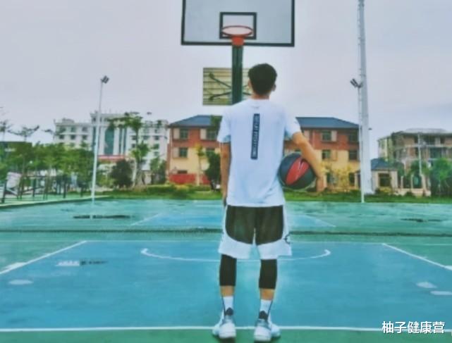 柚子健康营|10岁男孩身高已有165公分！医生：此物或是身高“助长剂”，可多食