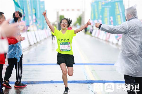 众点关注 燃动潍坊!中国寒亭?美丽乡村半程马拉松激情开赛