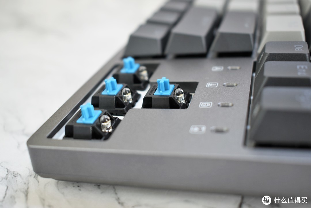 sevokk 工欲善其事必先利其器，杜伽K320白光限定版，让我打字、游戏效率倍增