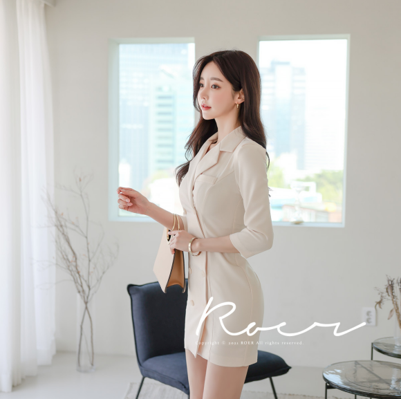 壹品穿搭|女神孙允珠高清时尚搭配：香槟海汐浅浪瑞典简约西装裙