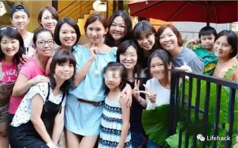 吴尊|42岁吴尊把同学熬成爹，网友：不老男神