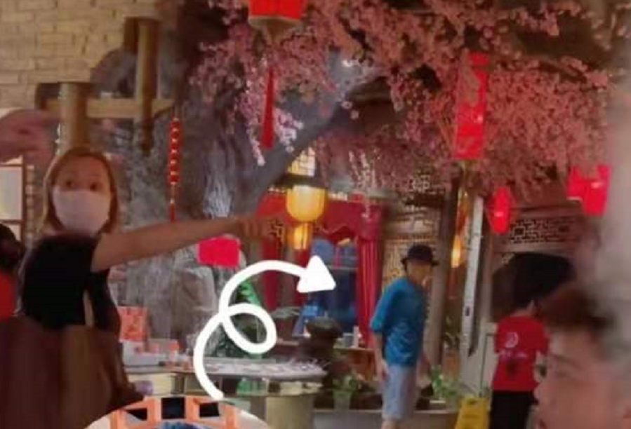 时尚风行派|55岁郭富城比老婆会保养！穿休闲装聚餐，大两岁刘青云胡子都花白