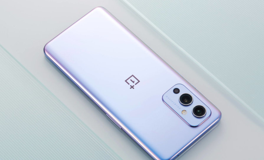 一加科技|暴跌1100元,256GB+65W快充+骁龙888,顶级直屏旗舰开始加速退场