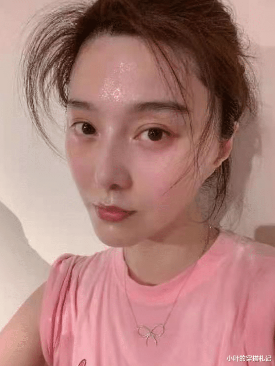 范冰冰|瘦了30斤的范冰冰,身材纤细美回金锁,坦言减肥方法很简单