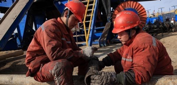 石油 中国绝不妥协，表示不会购买“天价”石油，伊：快为中方打开大门