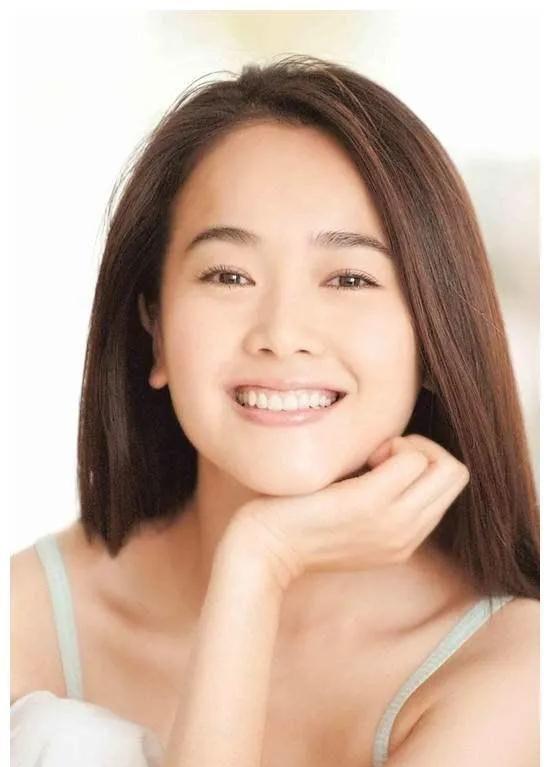 机加工分享赵工 左小青情史：因美貌与9个男人传绯闻，嫁百亿富豪终成空