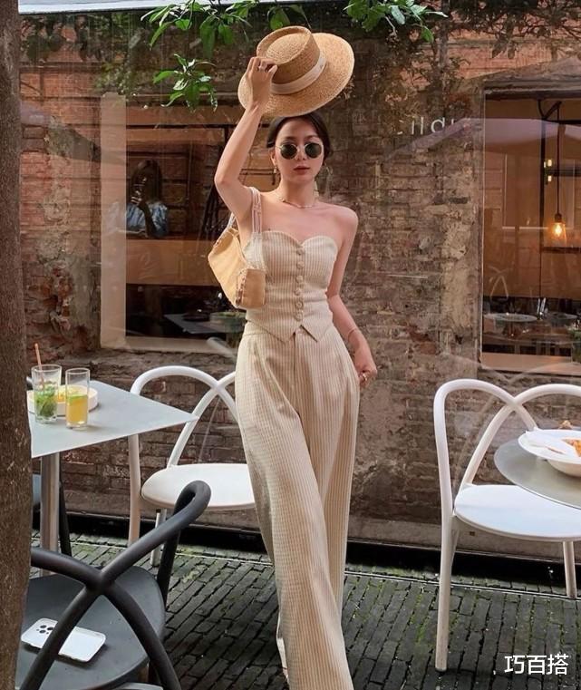 巧百搭|夏天不知道穿什么衣服出门？试一下套装单品吧！它真的很方便百搭