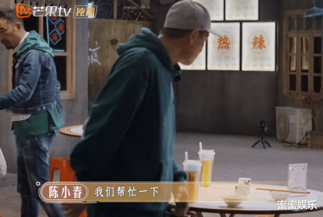 陈小春|当着陈小春的面，没人提郑伊健，梁汉文：想请谢霆锋和王菲一起来