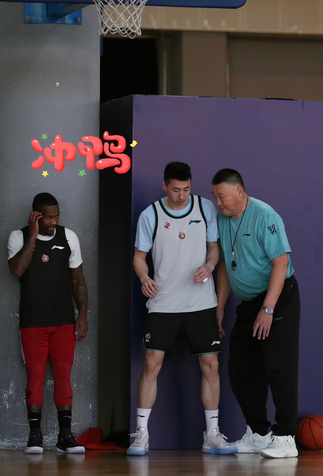 山西男篮|连克京粤夺6连胜！CBA新超级黑马出炉，场均轰126分，恭喜冠军教头