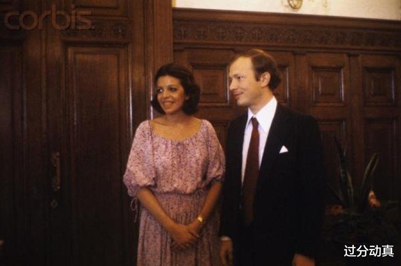 克里斯蒂娜|8亿遗产女船王的悲剧：结了4次婚，又离了4次，被克格勃特务色诱