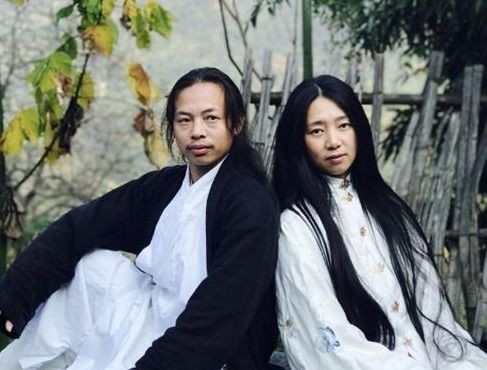 古史風云錄 吳一琴子：隱居深山8年，與女弟子結婚生娃，如今怎么樣了？