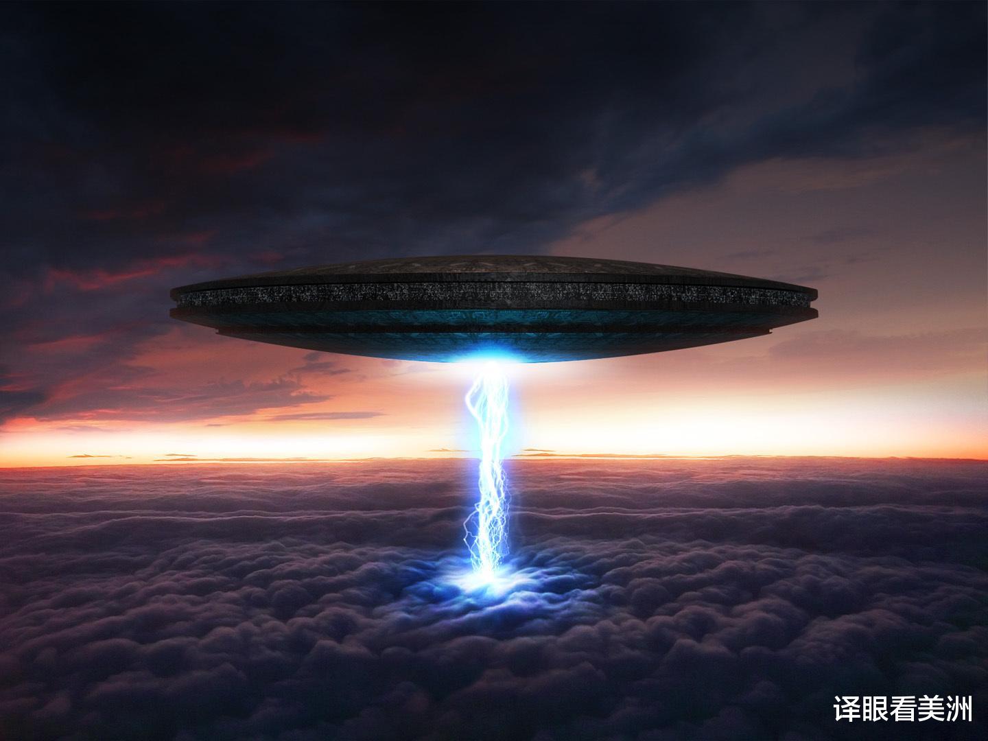 美国佛罗里达上空现“外星飞船”,UFO猎人:有城市公交那么大