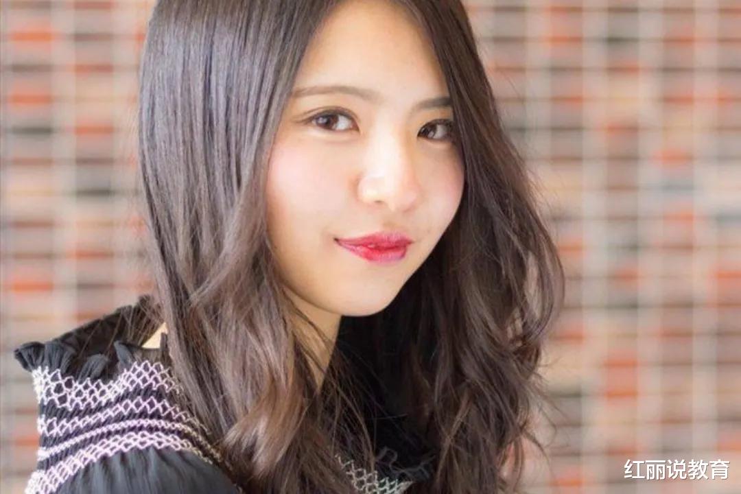 发型|当代校园女大学生流行发型，70后越看越眼熟，网友：潮流又轮回