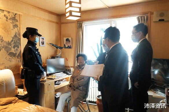 房东拖了5年仍不交房!对法官大呼“我没欠谁”,法官都上门了还在耍赖