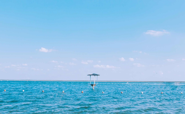 情感趣味测试 心理测试：哪一片天空干净通透，测你这辈子吃定哪种男人？