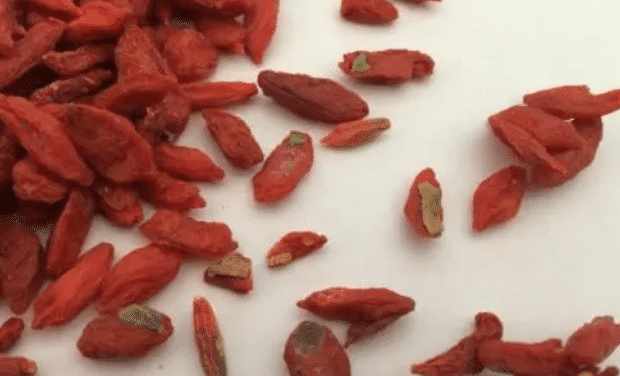 胃癌|每天1杯“水”，63岁大爷胃癌离世，医生：若不改，胃部烂如“蜂窝”