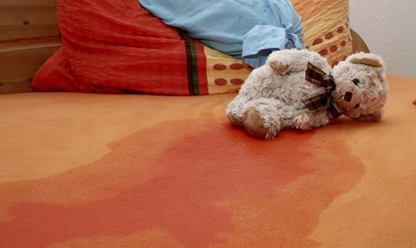 阿斌旳糖果屋 妻子被人调戏，丈夫阻止反遭追砍：男人履行职责，法律降下正义