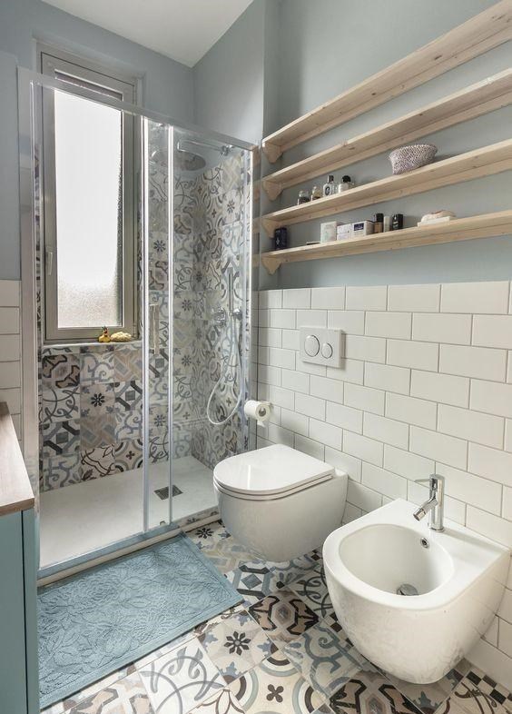 拐角淋浴房逐渐被淘汰，分析原因后才真正理解，你家的也拆了吧